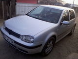 golf 4.dizel 131 de cai 6 trepte.din 2003