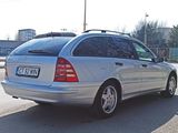 Mercedes Benz C 200 CDI, fotografie 3