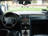 Mercedes-Benz E 200 AVANTGARDE, photo 4