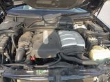 Mercedes benz e 220, photo 2