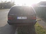 Mercedes benz e 220, photo 3