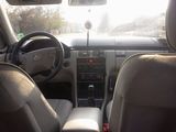 Mercedes benz e 220, photo 4