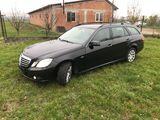 Mercedes-Benz E200 CDI, fotografie 1