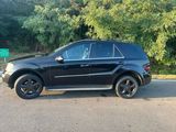 Mercedes-Benz ML 320 CDI 4MATIC, fotografie 2