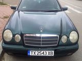 Mercedes E200