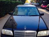 MERCEDES E220, photo 4