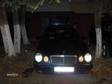 Mercedes E250 Avangarde TD T-Modell, photo 3