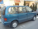 Nissan Serena 7 locuri