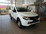 Noul Mitsubishi L200