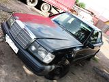 Ofer, MERCEDES BENZ 230 spre vanzare sau piese,, fotografie 3