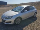 Opel Astra 1.7 CDTI, fotografie 1