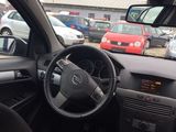 Opel Astra 1.9 CDTI, fotografie 5