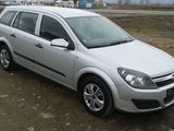 Opel  Astra H, fotografie 2