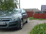 Opel Astra H, photo 2