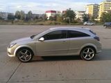 Opel Astra H GTC 2007, fotografie 2