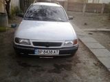 opel astra impecabil