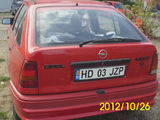 Opel Kadett, fotografie 4