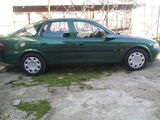  Opel vectra B, photo 3