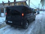 Opel vivaro 1.9 dti , fotografie 3