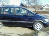 Opel Zafira 2.0 DTI 2004, fotografie 3