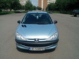 Peugeot 206 an 2001, fotografie 1