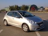 Peugeot 208, climatronic, pdc, euro 5