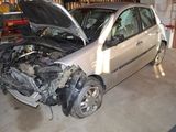 Renault clio avariat, photo 1