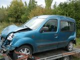 Renault Kangoo avariat, fotografie 5