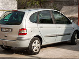 Renault Scenic 2002, fotografie 3