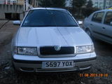 Salveaza skoda octavia an 1998 mot 1.6 benzina cu volan pe dreapta