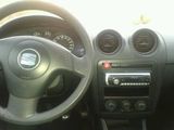 Seat Ibiza 1,2 l inmatriculat 2003 - pret 2400 negociabil, fotografie 5