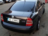 Skoda Superb 2007, fotografie 3