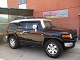 TOYOTA  FJ CRUISER, photo 2