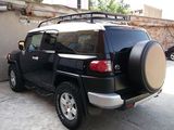 TOYOTA  FJ CRUISER, photo 3