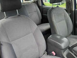 Toyota Hilux D-4D 2.5, fotografie 5