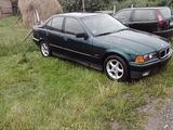 vand bmw 318 stare f buna, photo 2