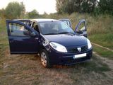 vand Dacia Sandero URGENT