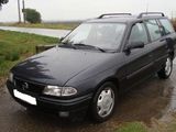 Vand/dezmembrez Opel Astra F Caravan 17TD