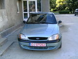Vand Ford Fiesta 2002, fotografie 1