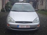 vand ford focus 1999