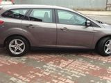 Vand Ford focus 2012, photo 3