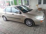 Vand Ford Focus 99 Limuzina, fotografie 2