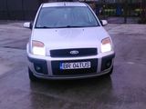 Vand Ford Fusion