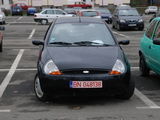 vand ford ka anul 2001 negru 