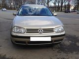 Vand Golf IV, 2001, urgent, fotografie 1