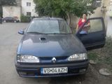 Vand in Rate sau Cash Renault 19  sport