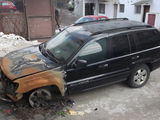 vand jeep grand cheroche cu totul doar pentru dezmembrat, photo 1