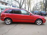 Vand Mazda 323F !!!, fotografie 4