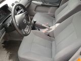 vand mazda 323F euro 3 cu ac, fotografie 5