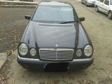 Vand Mercedez Benz E230 Avangarde din 1996